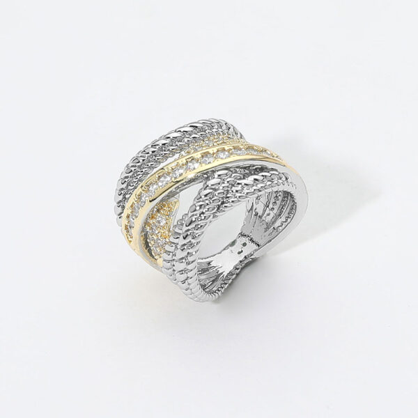 Gold Twisted Band Ring